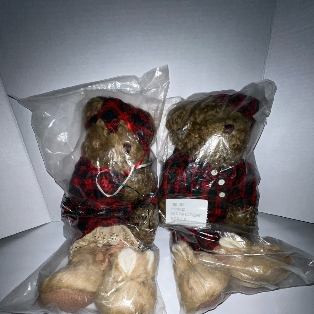 Teddy Bears IN PJ’S NWT VINTAGE (set of 2) I BOY & 1 GIRL - Picture 1 of 4